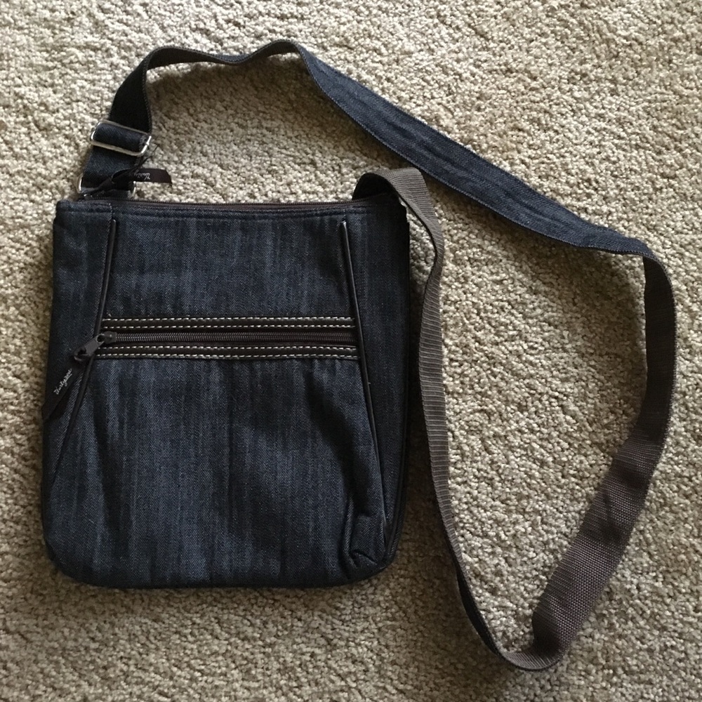 EUC Thirty One Crossbody Bag